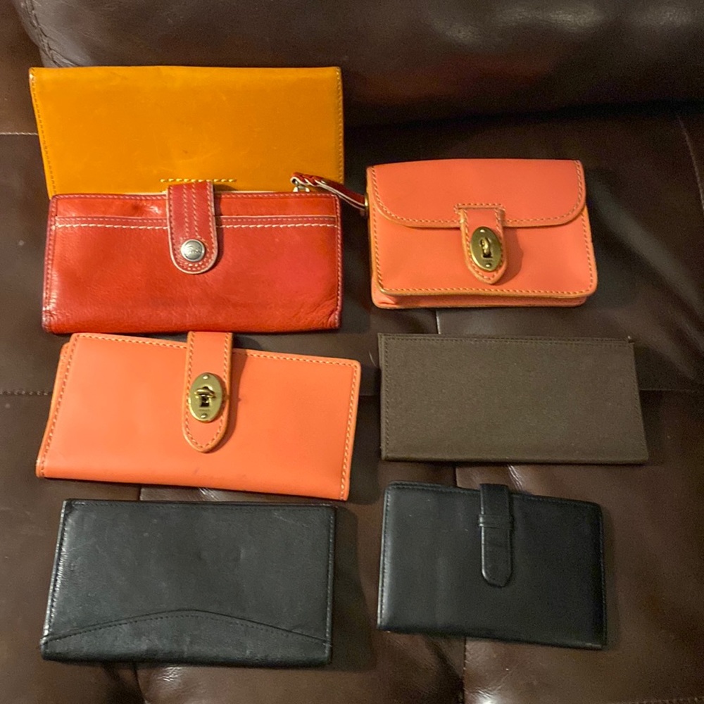 Multi wallets different colors